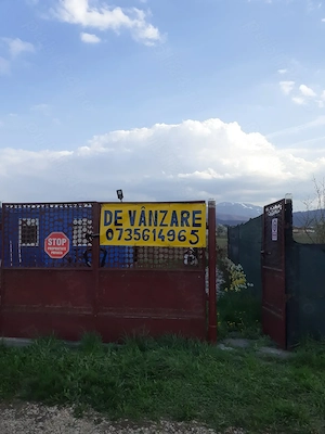 Vând teren împrejmuit în Orașul Brasov