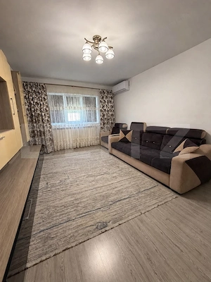 De vânzare apartament spațios, elegant și primitor, cu multiple avantaje - imagine 2
