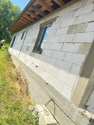 Vand Casa din BCA ,1167 mp Miron Costin ,50.000 Euro neg  - imagine 11
