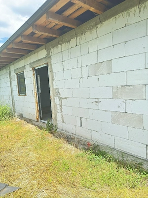 Vand Casa din BCA ,1167 mp Miron Costin ,50.000 Euro neg  - imagine 10