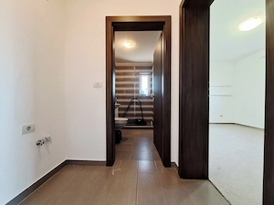 Spatiu comercial in Giroc. 85 mp CURTE PRIVATA. 2 locuri de parcare. - imagine 9