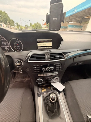 Mercedes C200 2.2 Diesel - imagine 4