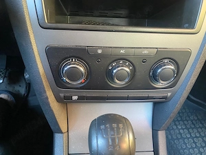 Skoda Octavia 2 Facelift - imagine 4