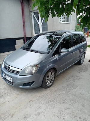 Vând Opel zafira b 1.7 diesel 125 cp an 2010  - imagine 2