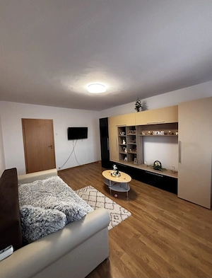 Apartament 2 camere zona Mihai Viteazu