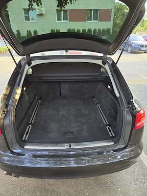 Audi A6 Limuzina 2.0 TDI DPF Multitronic - imagine 3