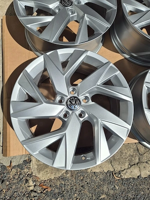 set 4 jante R 18 5x112 WV Tiguan Passat  - imagine 2