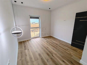 DUPLEX DE CALITATE - ACCES FACIL - SEPARAT PRIN C.T - imagine 6