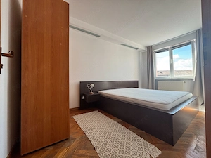 Apartament 3 camere, decomandat, zona Mihai Viteazul - imagine 2