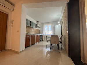 Apartament 3 camere, decomandat, zona Mihai Viteazul - imagine 7