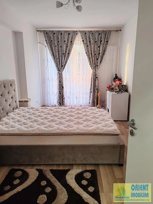 Tomis Plus Maurer, de inchiriat apartament 3 camere, gaze, mobilat - imagine 5