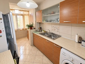 Apartament 3 camere zona Iancului - Mihai Bravu - imagine 2