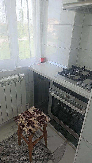 Apartament 2 camere decomandate etaj 1 - imagine 2