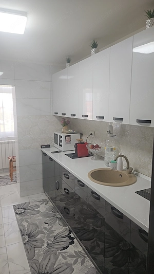 Apartament 2 camere decomandate etaj 1 - imagine 4