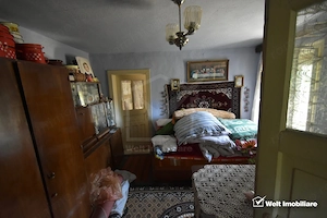 Casa cu teren mare in Manastireni zona centrala - imagine 7