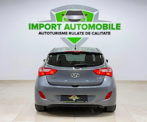 Hyundai i30 1.4 MPi Highway Heat+ - imagine 7