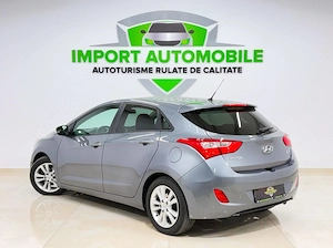 Hyundai i30 1.4 MPi Highway Heat+ - imagine 8