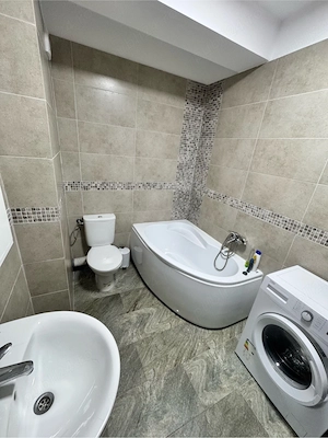 Apartamnet 3 camere - Regim Hotelier  - imagine 5
