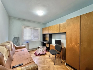 Apartament 4 camere, decomandat, etaj 1, zona Dambovita  - imagine 5