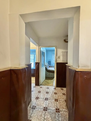 Apartament 4 camere, decomandat, etaj 1, zona Dambovita  - imagine 11