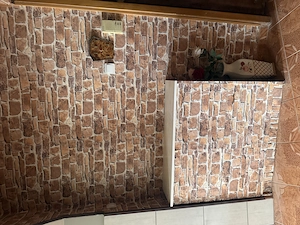 Vând apartament decomandat format din două camere, două balcoane, cămară, debara, baie.  - imagine 4