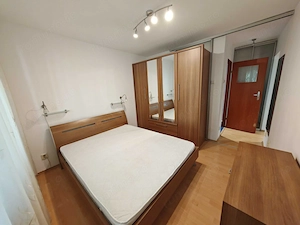 Apartament 3 camere zona Dristor - Rm Valcea - imagine 2