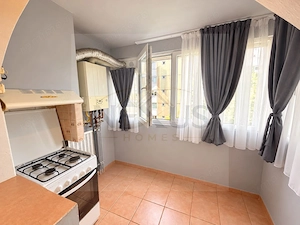 Apartament 4 camere - strada Cetatea Veche - 97 mp - Partial mobilat - imagine 8