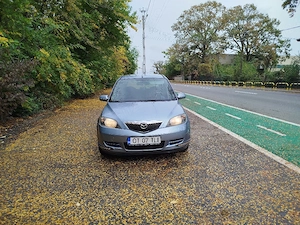 Mazda 2,,2005,, Acte la zi  - imagine 9