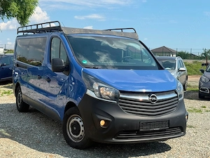 Opel Vivaro 8+1 locuri - imagine 4
