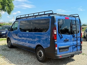 Opel Vivaro 8+1 locuri - imagine 6