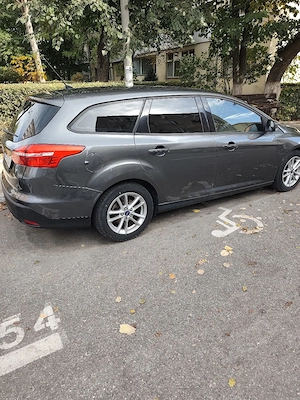 vând ford focus MK3 break  - imagine 5