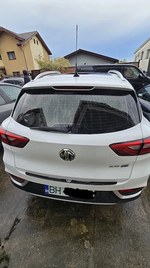 MG ZS EV Luxury - Full Electric - imagine 6