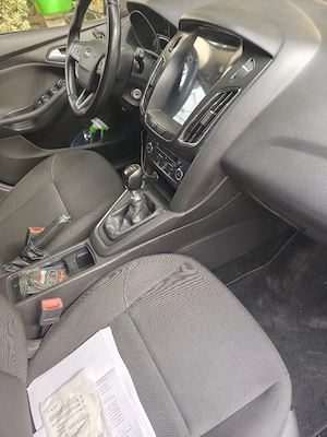 vând ford focus MK3 break  - imagine 9