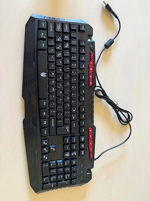 Tastatură gaming 