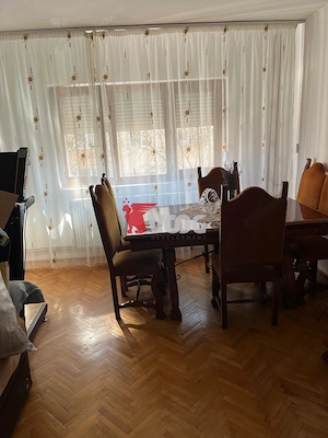 Apartament 3 Camere de vanzare-Zona soarelui-etaj 2 - imagine 2