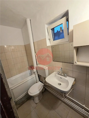Apartament 2 camere Zona Brotacei - imagine 10