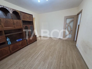 Apartament 2 camere semidecomandat de vanzare etaj 3 T. Vladimirescu - imagine 7