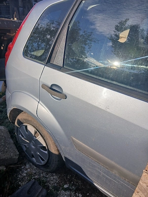 ford fiesta - imagine 5
