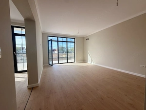 Duplex modern, 5 camere, 3 bai - Dumbravita - imagine 2