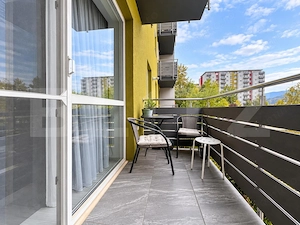 Apartament modern cu 3 camere, șemineu, 2 balcoane și parcare – Avantgarden 3 - imagine 9