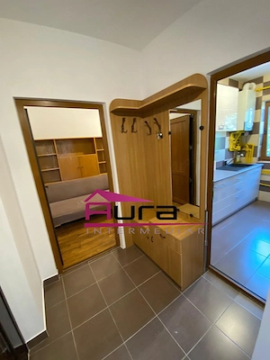 Inchiriez apartament 3 camere zona Alunisului - imagine 7