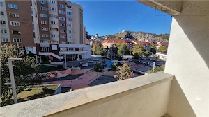 Apartament de 3 camere zona Racadau - imagine 3