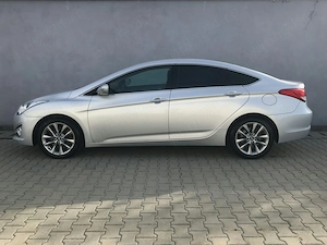 Hyundai i40 1.7 CRDI Style - imagine 10