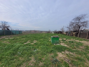 Vand teren intravilan Ivesti, jud. Galati 2300 mp - imagine 3