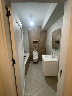 Bloc nou, apartament cu 2 camere decomandate, Valea Lupului. - imagine 12