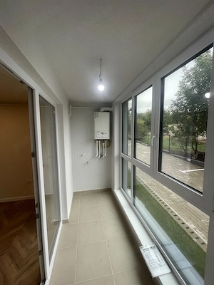 Bloc nou, apartament cu 2 camere, zona Valea Lupului. - imagine 5