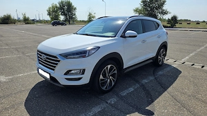 Hyundai Tucson 1.6 T-GDi 4WD Luxury - imagine 3