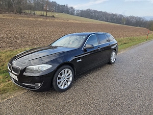 BMW 520d Touring (F11)   2013   Piele Maro, Trapă Panoramică, Camera Spate, Cârlig Electric