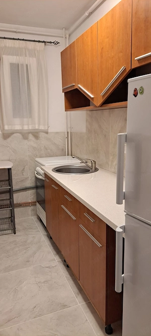 Proprietar închiriez apartament cu o camera  - imagine 5