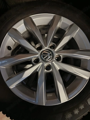 Jante vw 5x112 16 anvelope 205 60 16 iarna ca noi 7-8 mm  - imagine 4